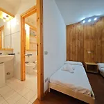 Apartament Hostdomus - Abete