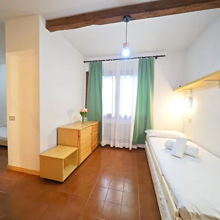 Appartement Hostdomus - Abete